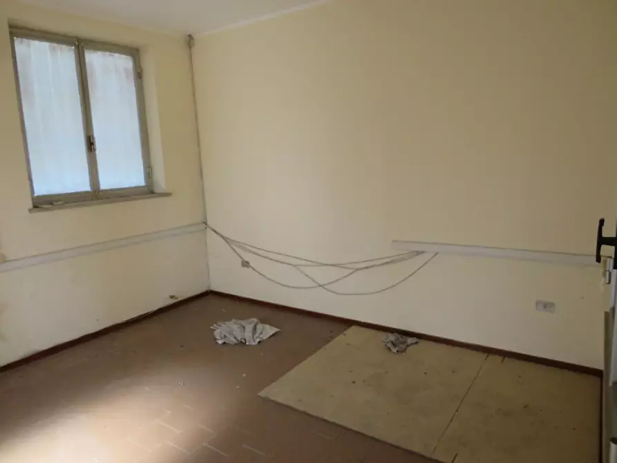 Immagine 20 di Laboratorio in vendita  in Via More 3 a Bovolone