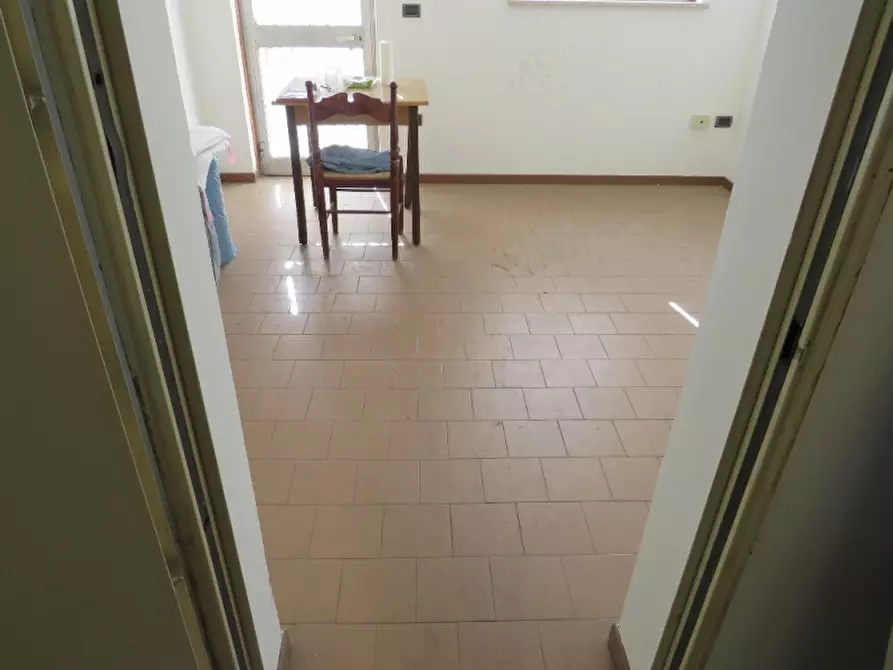 Immagine 31 di Laboratorio in vendita  in Via More 3 a Bovolone