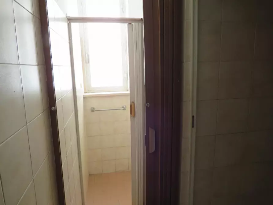 Immagine 35 di Laboratorio in vendita  in Via More 3 a Bovolone