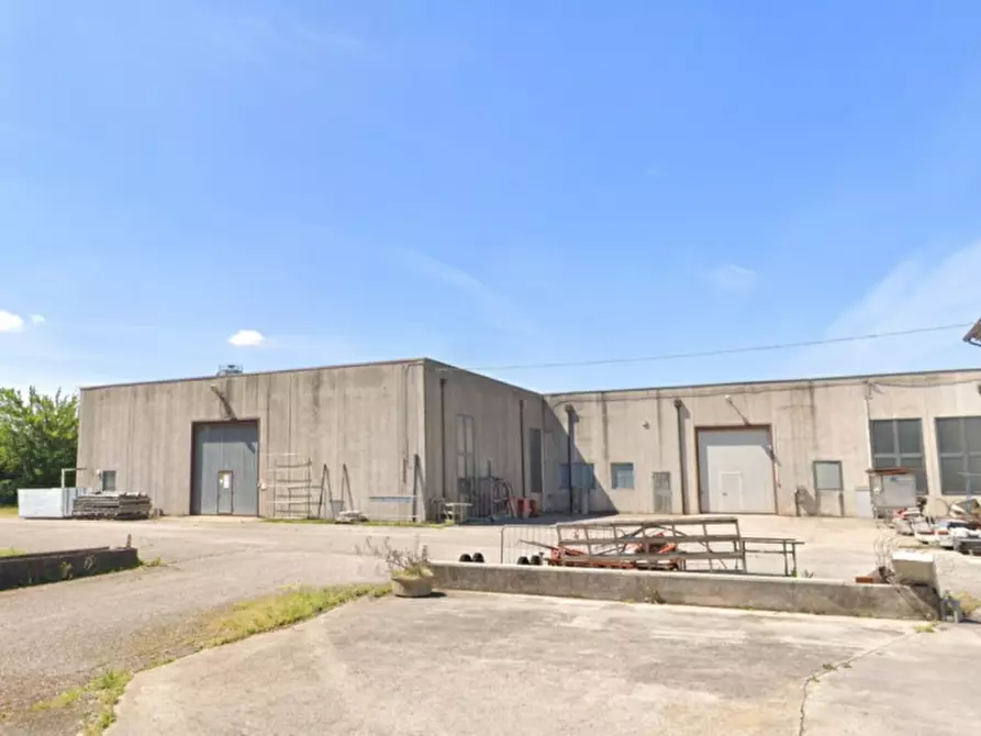 Immagine 39 di Laboratorio in vendita  in Via More 3 a Bovolone