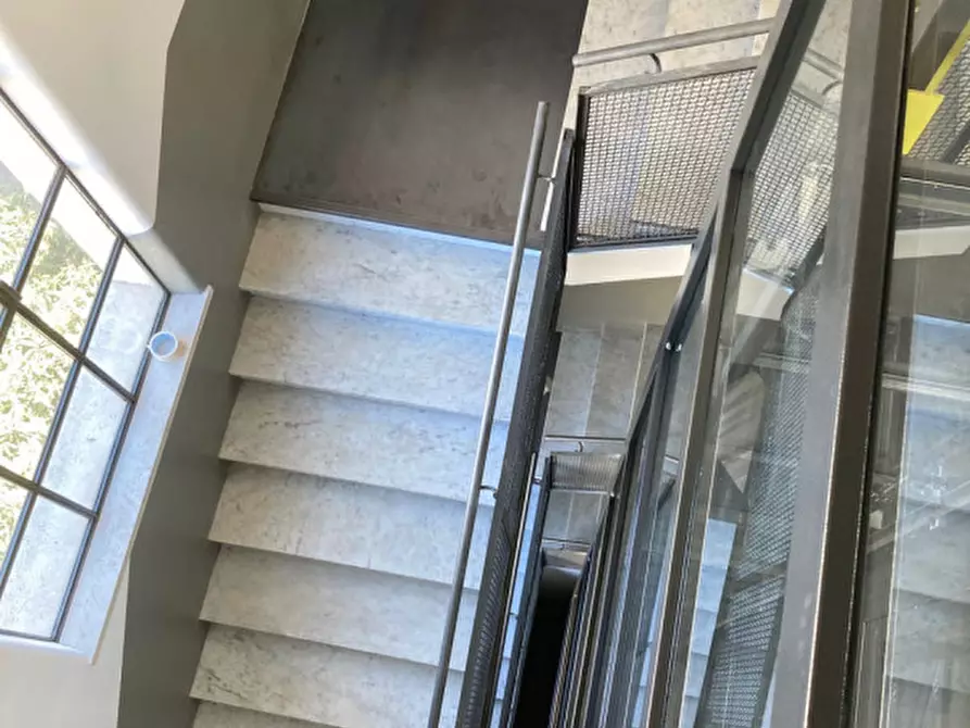 Immagine 19 di Palazzo in affitto  in Via Giovanni da Castel Bolognese a Roma
