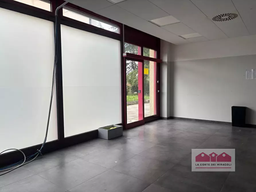 Immagine 6 di Laboratorio in vendita  a Vicenza