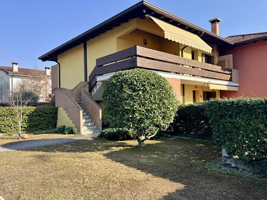 Immagine 1 di Appartamento in vendita  in Via Cotonificio 67 a Martignacco