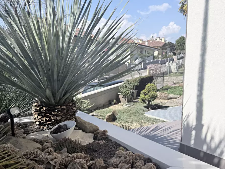 Immagine 8 di Appartamento in vendita  in Via Stradone del Bosco a Montebelluna