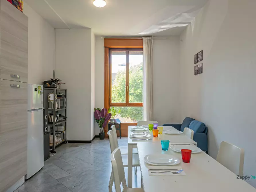 Immagine 5 di Camera in affitto  in Via Palmanova, 67 a Milano