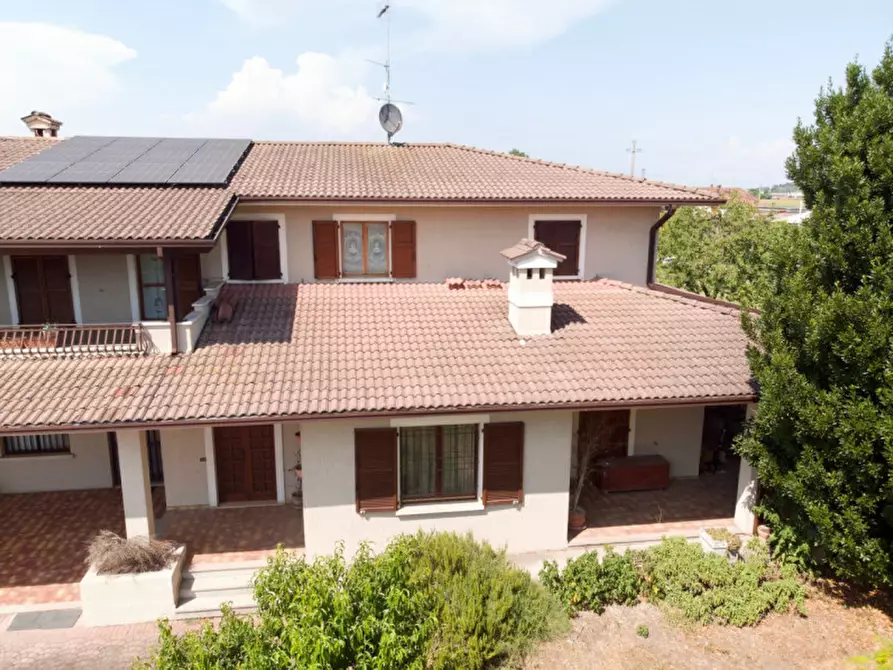 Immagine 2 di Villa in vendita  in STRADA GASPARINA a Ghedi