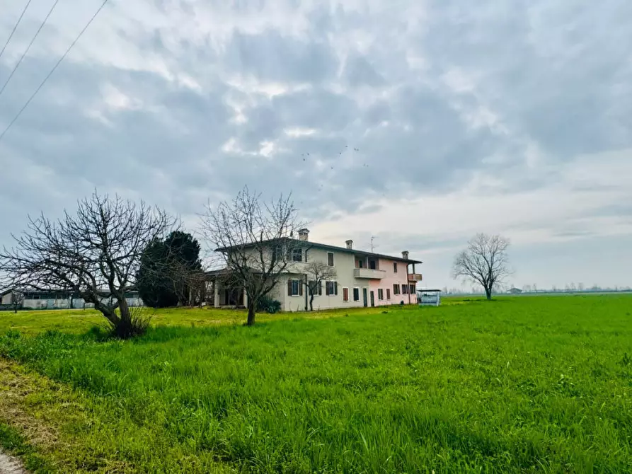 Immagine 5 di Villa in vendita  in STRADA GASPARINA a Ghedi