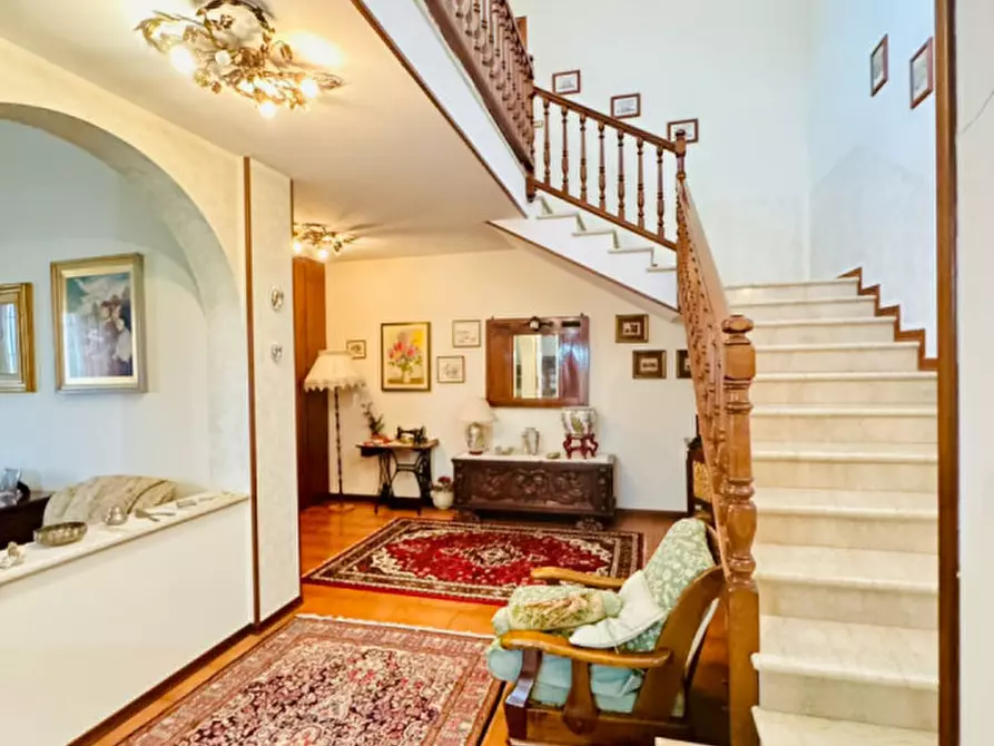 Immagine 9 di Villa in vendita  in STRADA GASPARINA a Ghedi