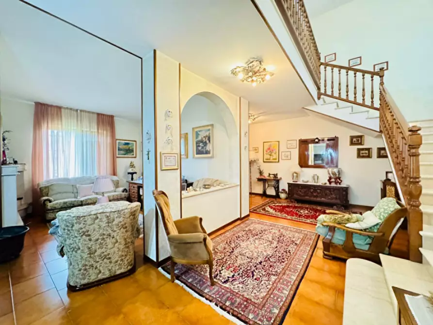 Immagine 10 di Villa in vendita  in STRADA GASPARINA a Ghedi