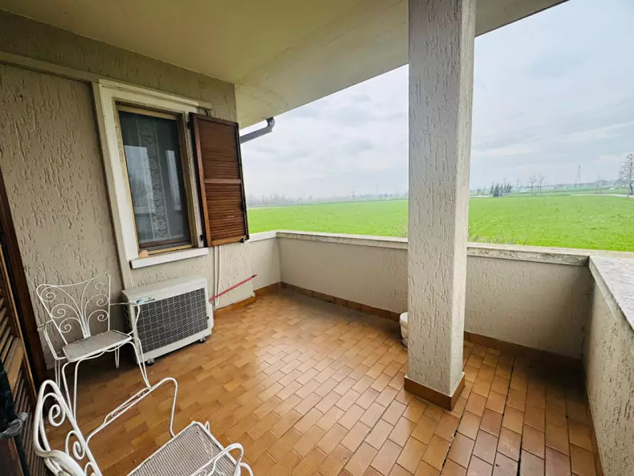 Immagine 40 di Villa in vendita  in STRADA GASPARINA a Ghedi