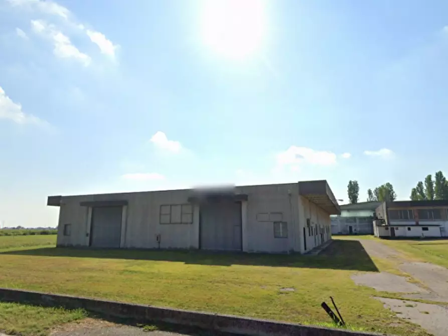 Immagine 2 di Laboratorio in vendita  in Via More 3 a Bovolone