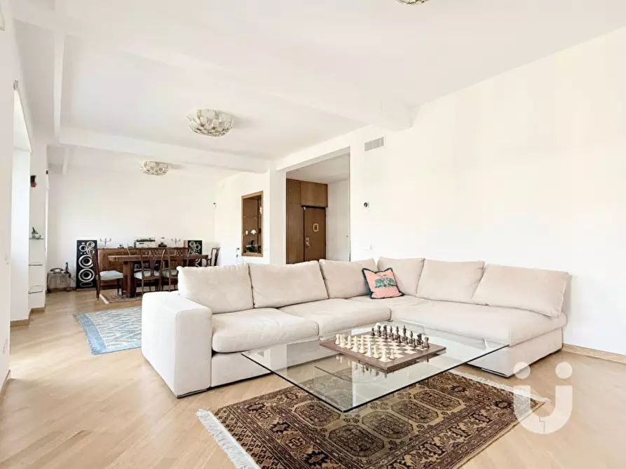 Immagine 3 di Appartamento in vendita  in Viale dei Primati Sportivi a Roma