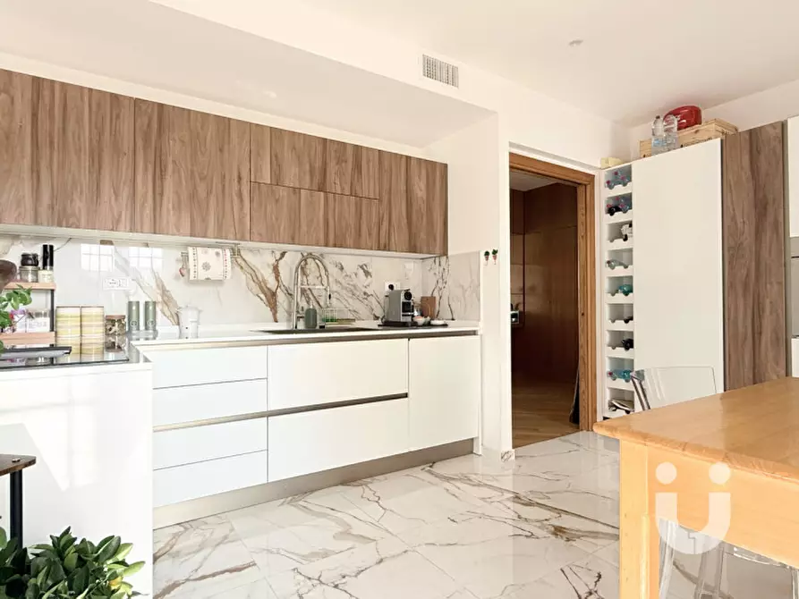 Immagine 8 di Appartamento in vendita  in Viale dei Primati Sportivi a Roma