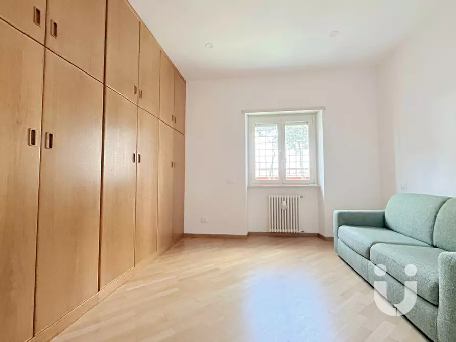 Immagine 13 di Appartamento in vendita  in Viale dei Primati Sportivi a Roma