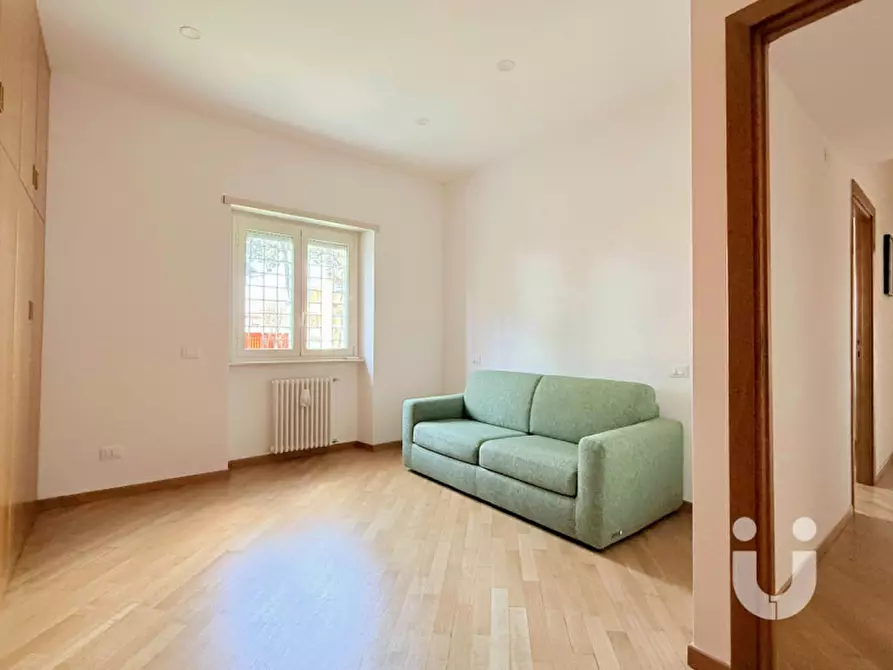 Immagine 14 di Appartamento in vendita  in Viale dei Primati Sportivi a Roma