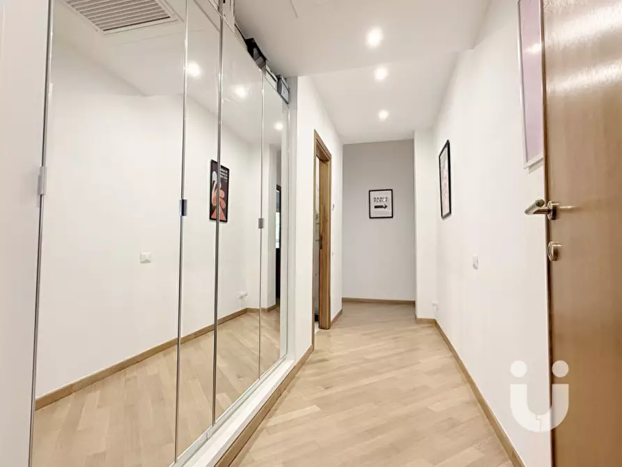 Immagine 16 di Appartamento in vendita  in Viale dei Primati Sportivi a Roma