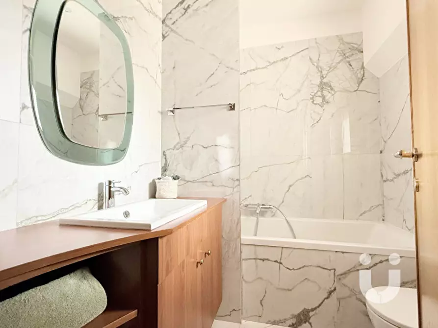 Immagine 20 di Appartamento in vendita  in Viale dei Primati Sportivi a Roma