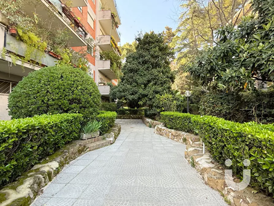 Immagine 22 di Appartamento in vendita  in Viale dei Primati Sportivi a Roma