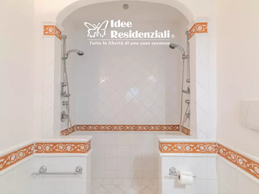 Immagine 23 di Casa bifamiliare in vendita  in VIA SA TAZZA a Olbia