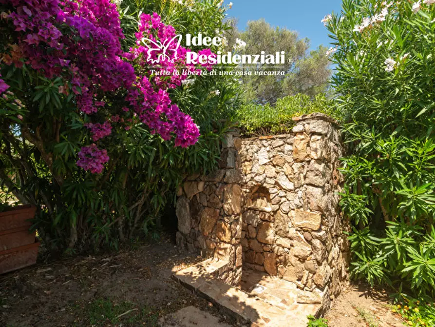 Immagine 27 di Casa bifamiliare in vendita  in VIA SA TAZZA a Olbia