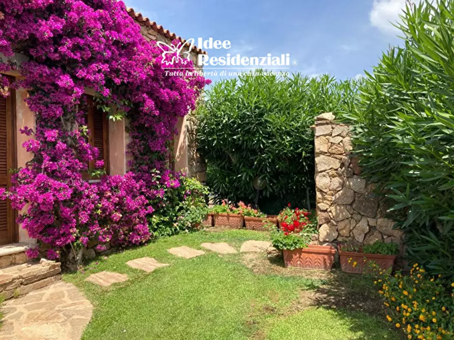 Immagine 32 di Casa bifamiliare in vendita  in VIA SA TAZZA a Olbia