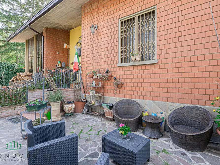 Immagine 11 di Appartamento in vendita  in Via Panoramica a Zola Predosa