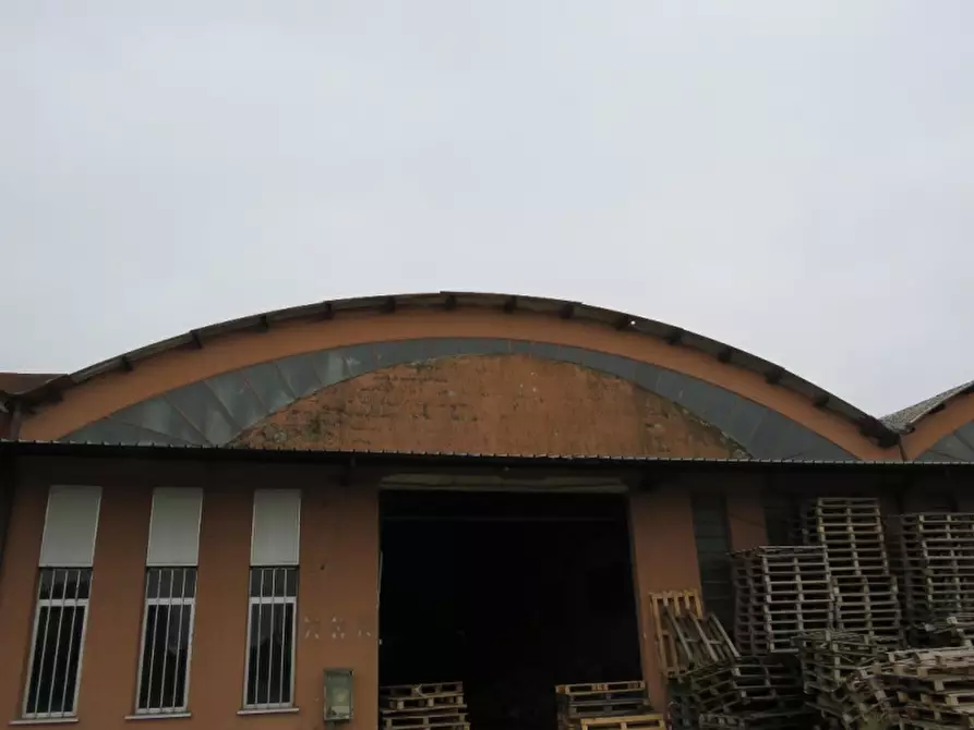 Immagine 3 di Capannone industriale in vendita  in Via Stradone 10 a Boschi Sant'anna