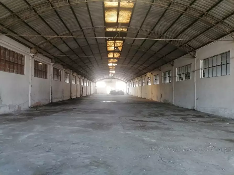 Immagine 6 di Capannone industriale in vendita  in Via Stradone 10 a Boschi Sant'anna