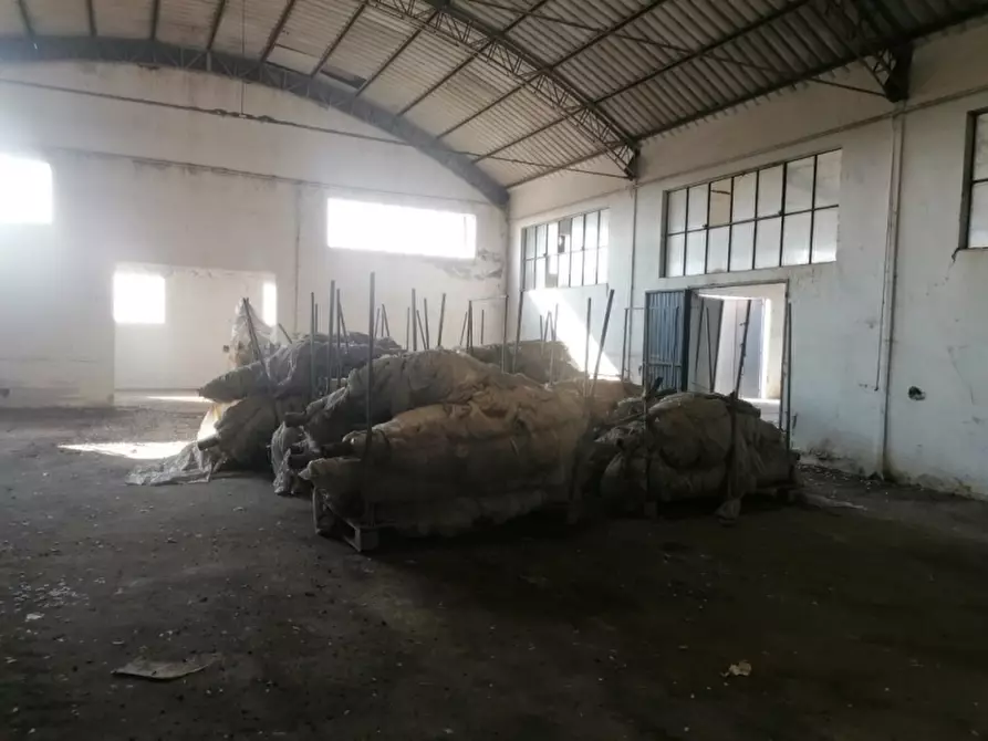 Immagine 7 di Capannone industriale in vendita  in Via Stradone 10 a Boschi Sant'anna