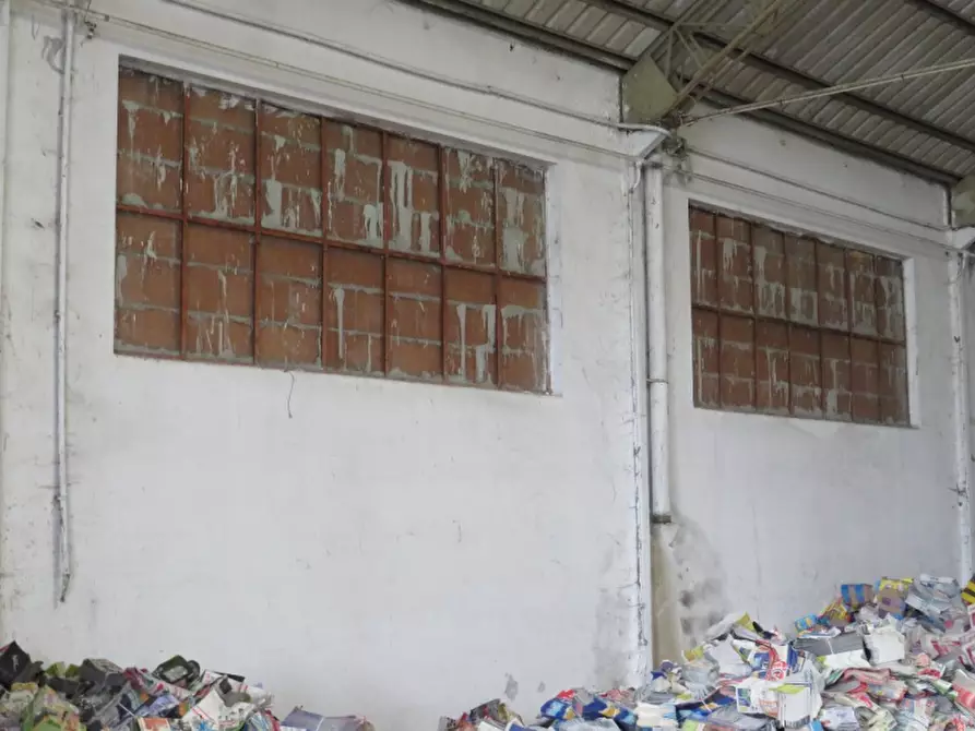 Immagine 8 di Capannone industriale in vendita  in Via Stradone 10 a Boschi Sant'anna