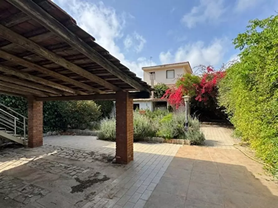 Immagine 7 di Villa in vendita  in C.da S. Maria del Focallo a Ispica