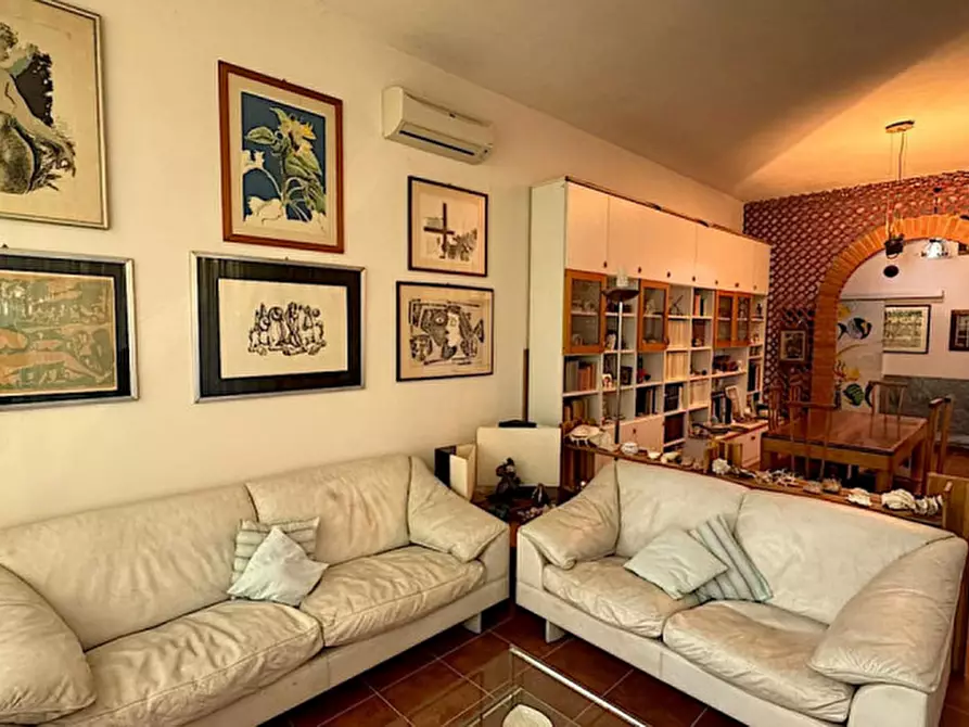 Immagine 8 di Villa in vendita  in C.da S. Maria del Focallo a Ispica