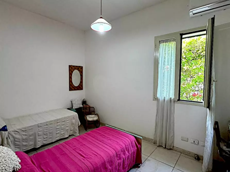 Immagine 19 di Villa in vendita  in C.da S. Maria del Focallo a Ispica