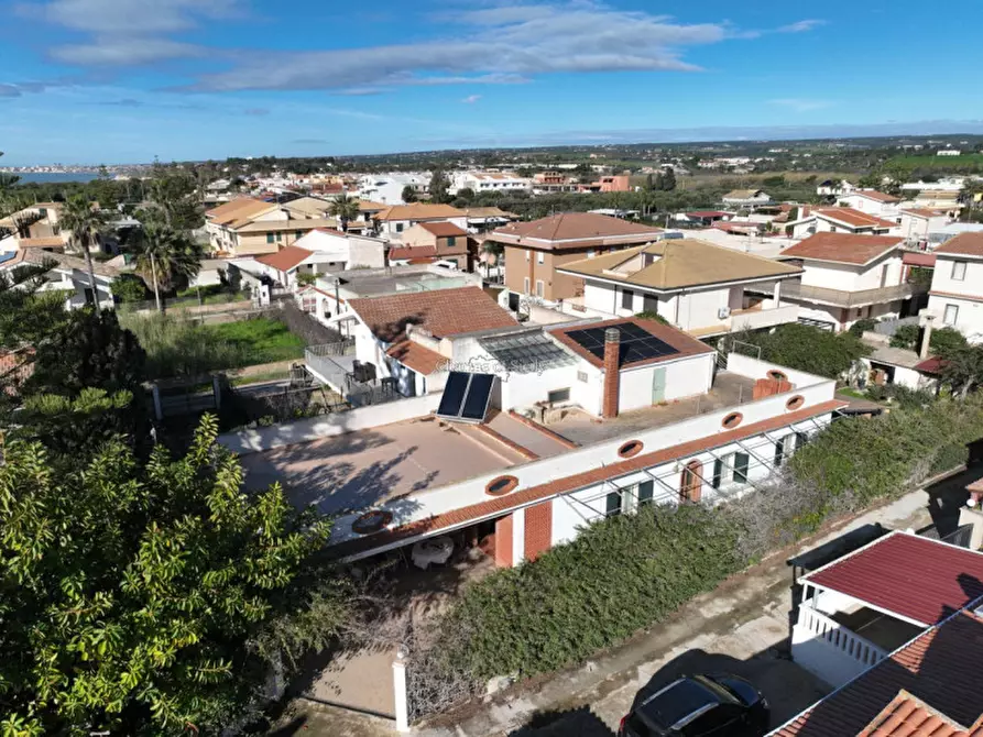 Immagine 33 di Villa in vendita  in C.da S. Maria del Focallo a Ispica