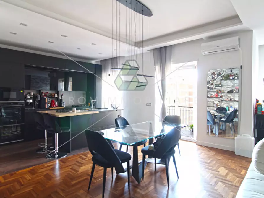 Immagine 1 di Appartamento in vendita  in Via Antonio Malfante a Roma