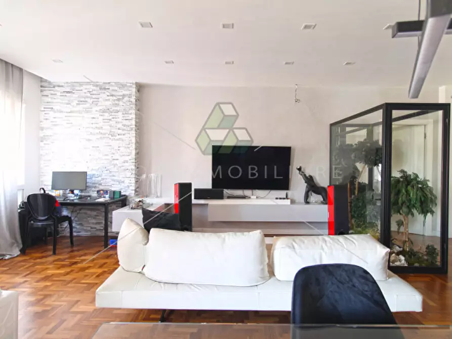 Immagine 7 di Appartamento in vendita  in Via Antonio Malfante a Roma