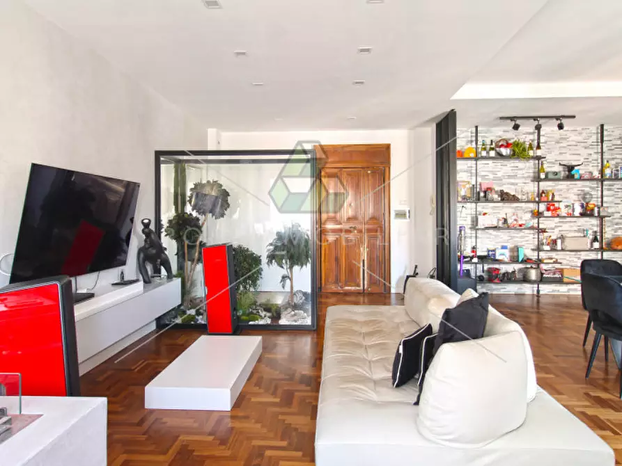 Immagine 8 di Appartamento in vendita  in Via Antonio Malfante a Roma