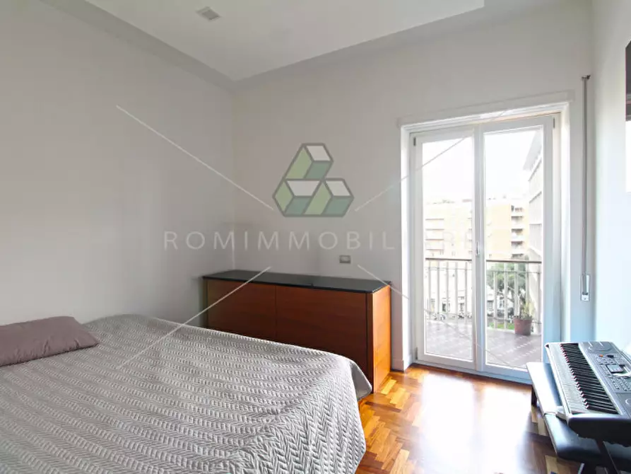 Immagine 14 di Appartamento in vendita  in Via Antonio Malfante a Roma