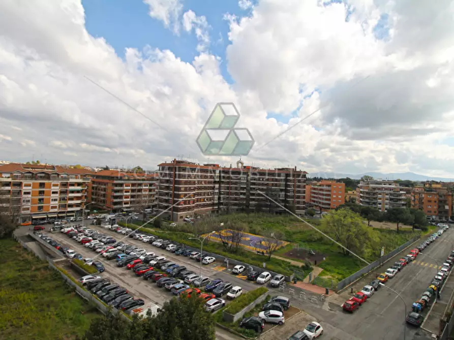 Immagine 26 di Appartamento in vendita  in Via Antonio Malfante a Roma