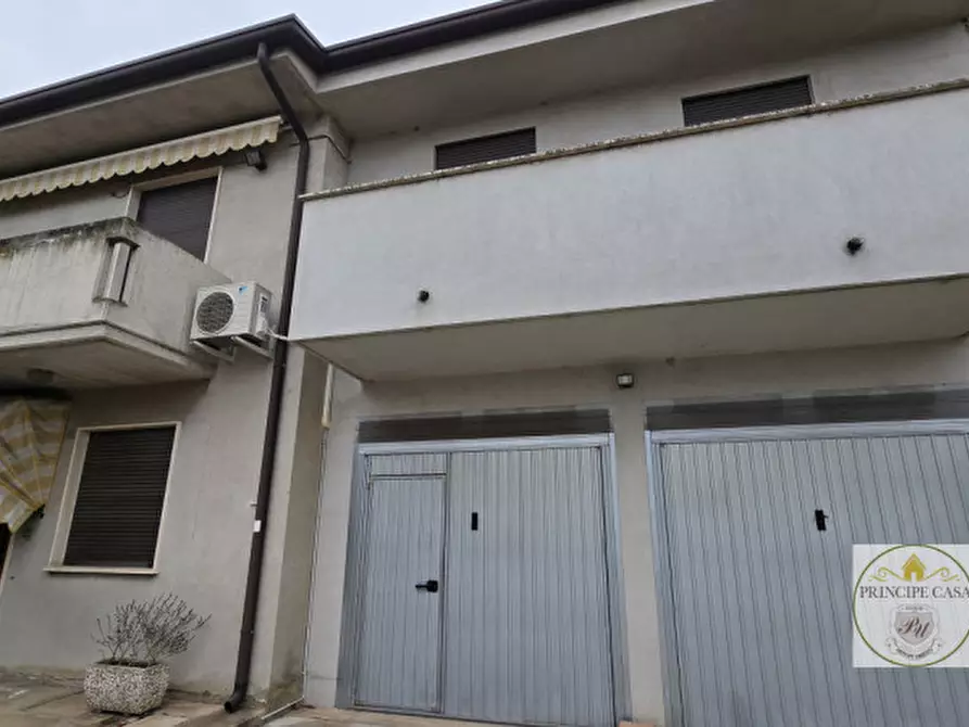 Immagine 1 di Villetta a schiera in vendita  in via filippi nuova a Ospedaletto Euganeo