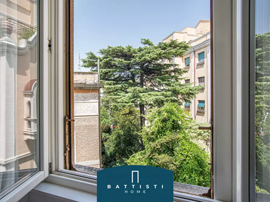 Immagine 7 di Appartamento in vendita  in Via della Giuliana a Roma