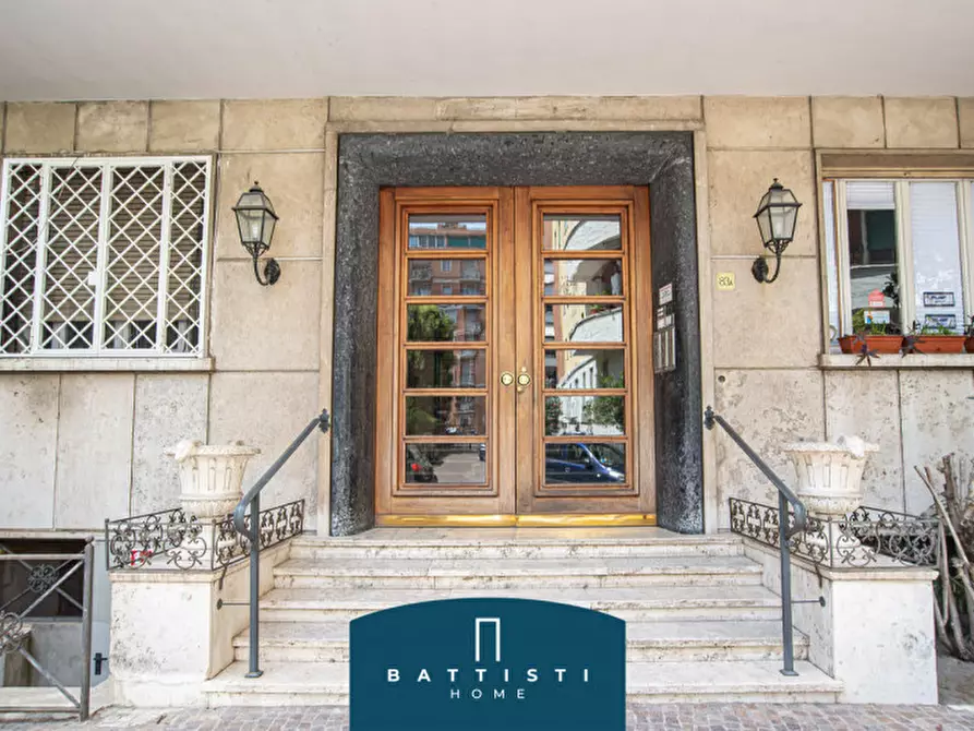 Immagine 24 di Appartamento in vendita  in Via della Giuliana a Roma