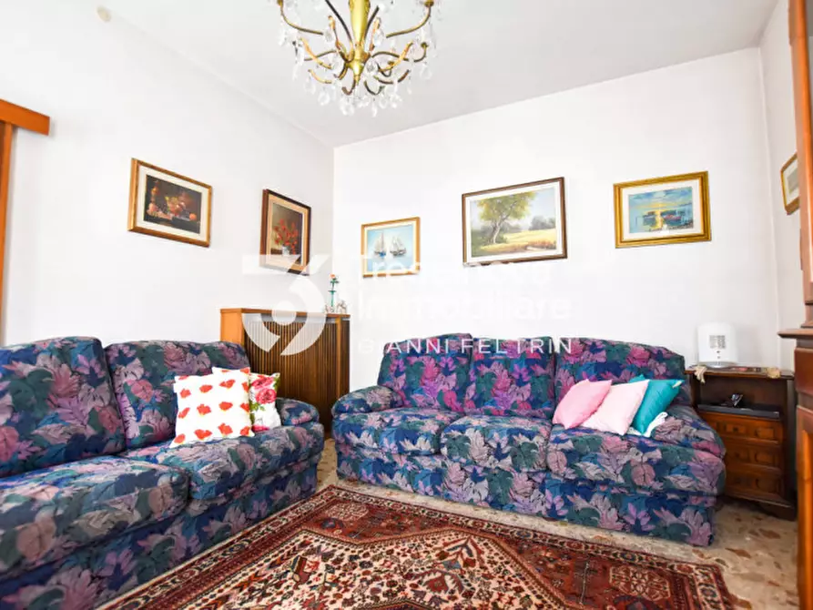 Immagine 4 di Casa indipendente in vendita  in Via Castellana a Treviso