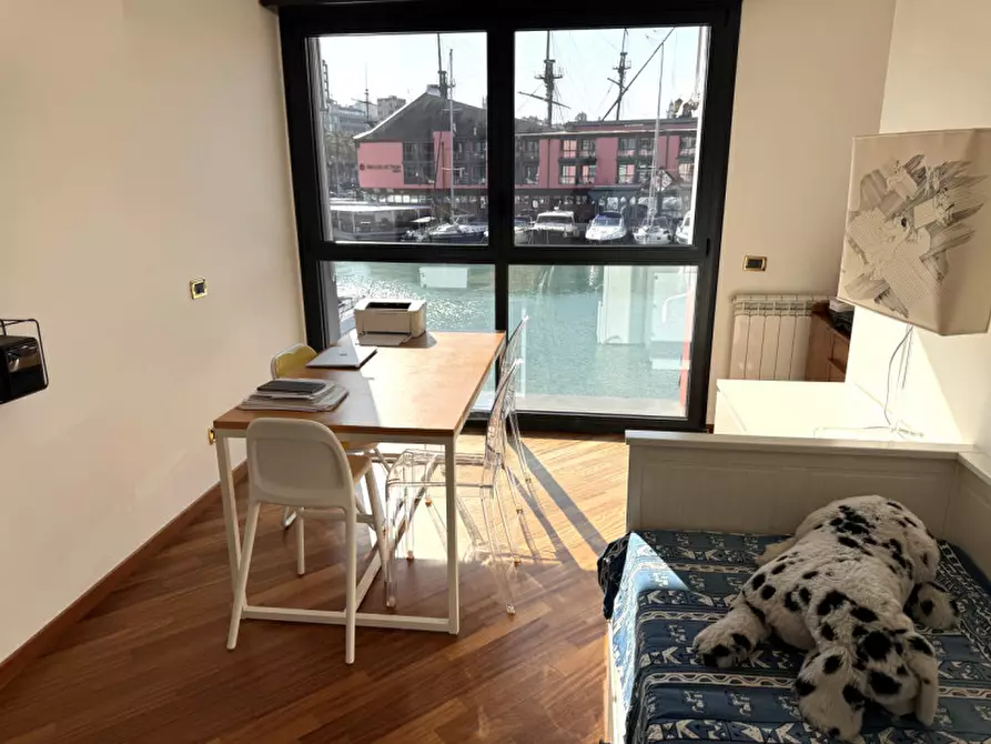 Immagine 13 di Appartamento in vendita  in ponte molo morosini a Genova