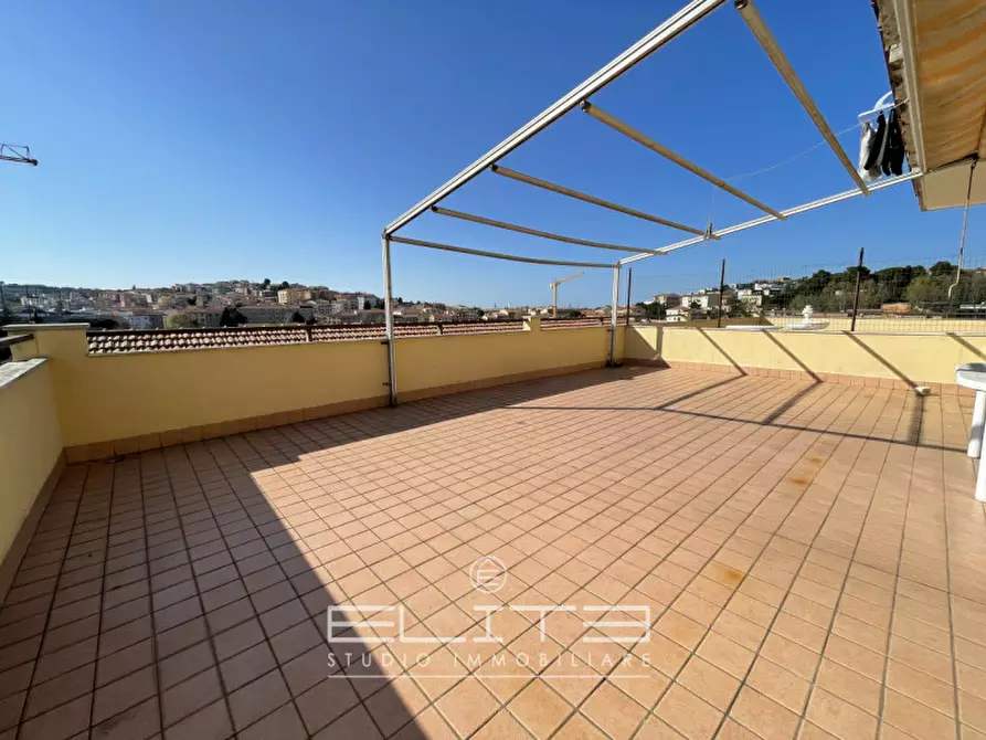Immagine 4 di Appartamento in vendita  in VIA GIGLI a Ancona