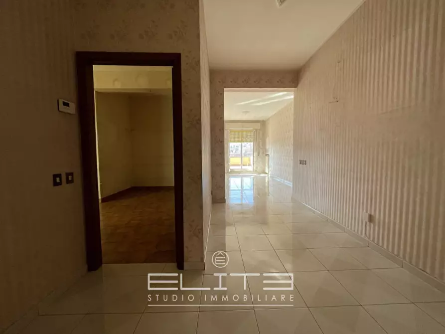 Immagine 12 di Appartamento in vendita  in VIA GIGLI a Ancona