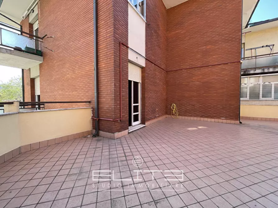 Immagine 32 di Appartamento in vendita  in VIA GIGLI a Ancona
