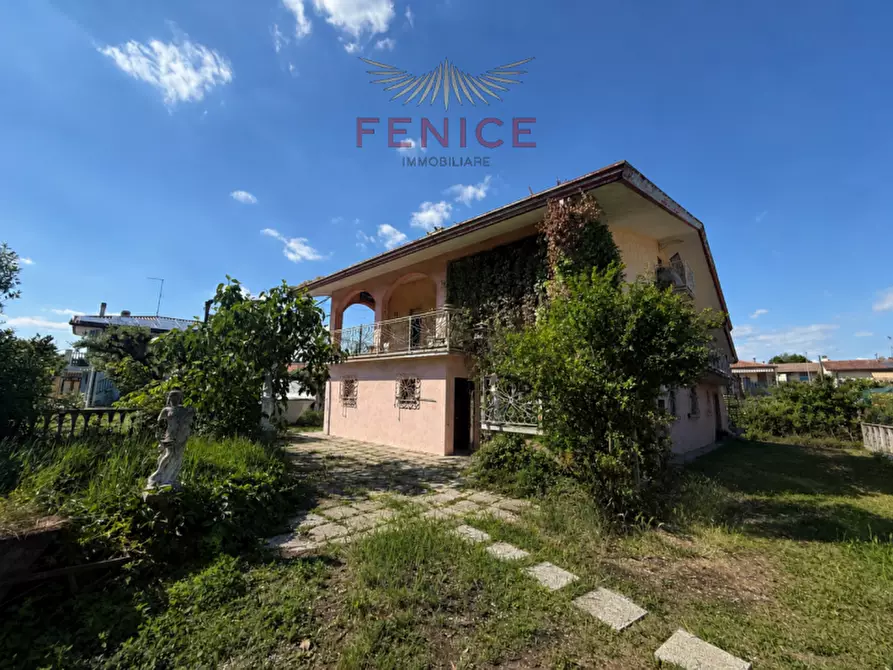 Immagine 1 di Casa bifamiliare in vendita  in Via Trento Trieste 22 a Susegana