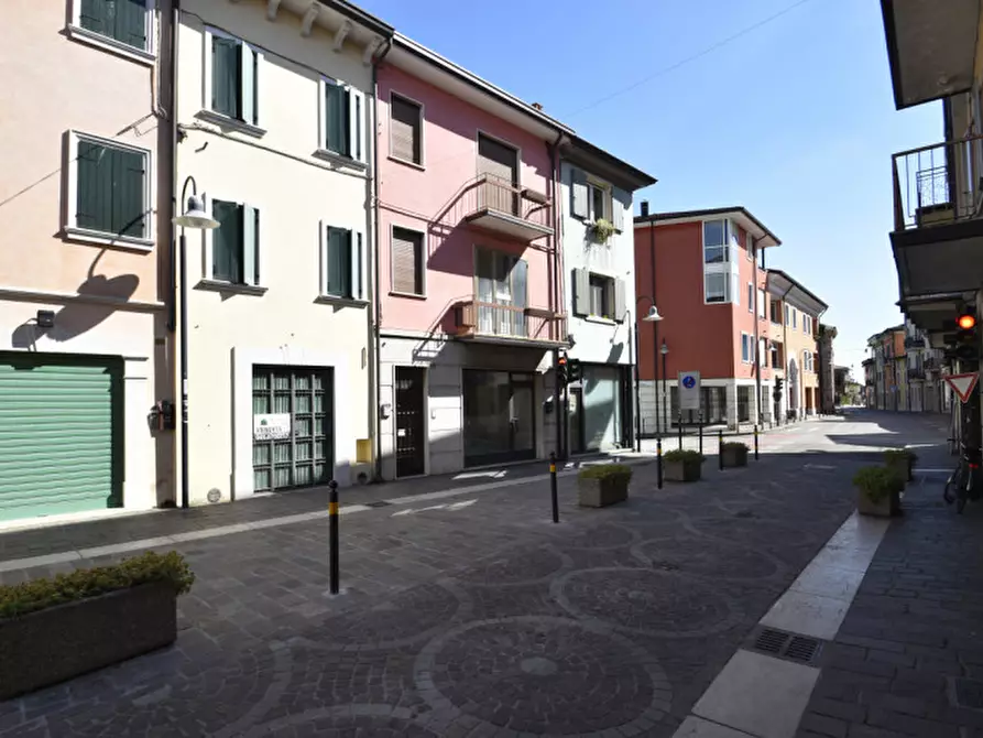 Immagine 1 di Villetta a schiera in vendita  in Corso Giuseppe Mazzini 112 a Bussolengo