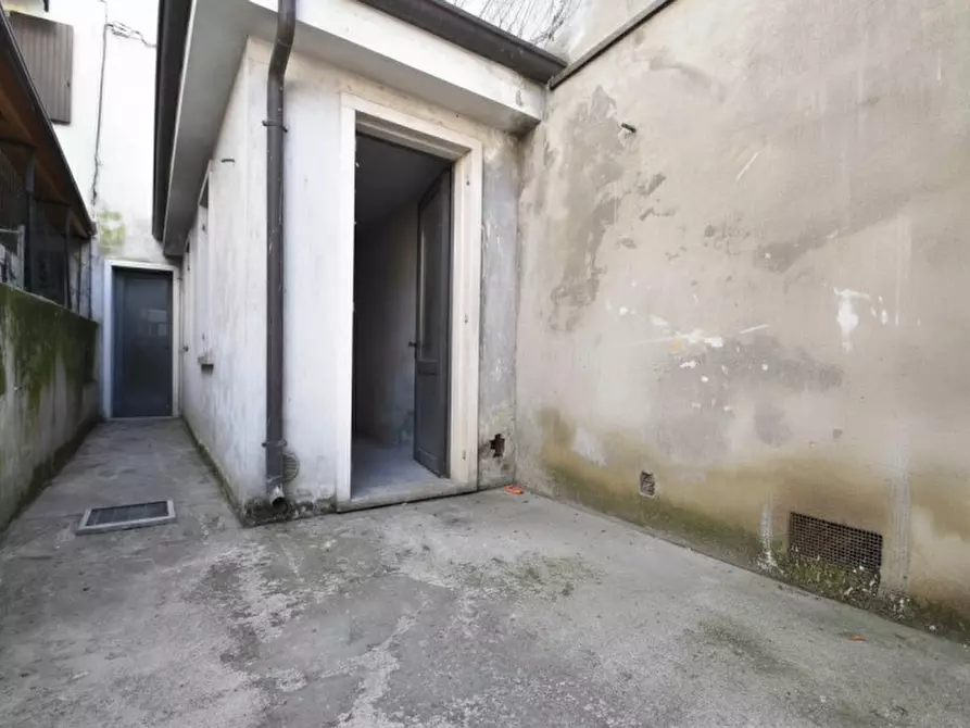 Immagine 29 di Villetta a schiera in vendita  in Corso Giuseppe Mazzini 112 a Bussolengo